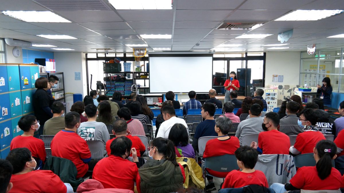 伊甸台中身心障碍者日照中心及小作所乔迁 服务再升级 # 伊甸台中区＃伊甸台中区｜新闻｜伊甸基金会