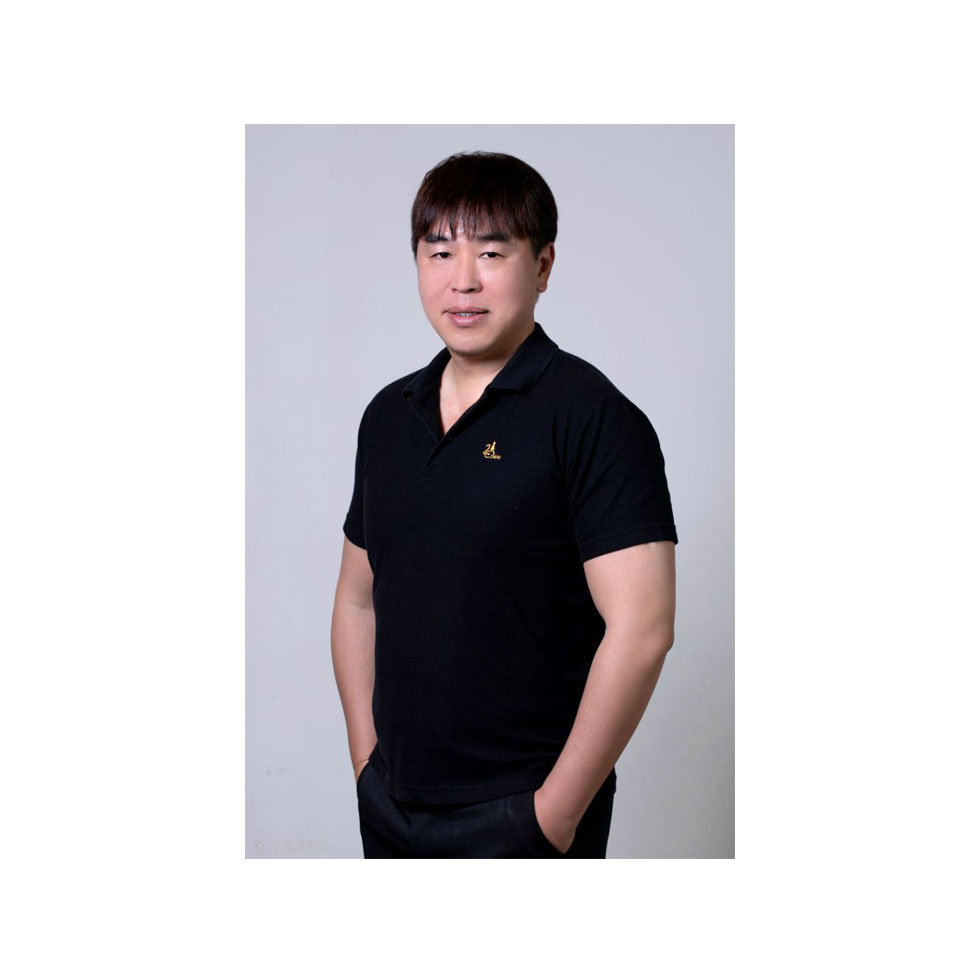 首席执行官  何天元