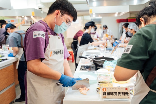 伊甸会员中料理好手如云，他们非常喜欢烹饪所带来的成就感。