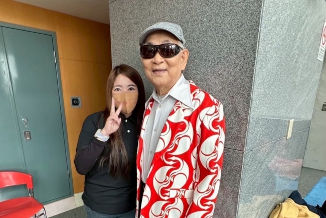 许麦可积极参与乐明身障中心各项活动，在社工的鼓励下，尝试许多新事物
