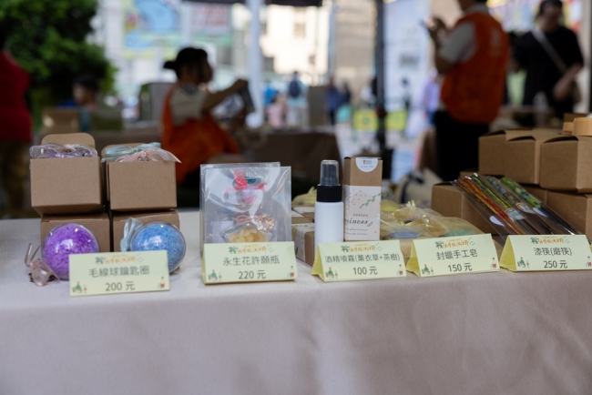 伊甸无障碍生活节，小作所的特色商品市集