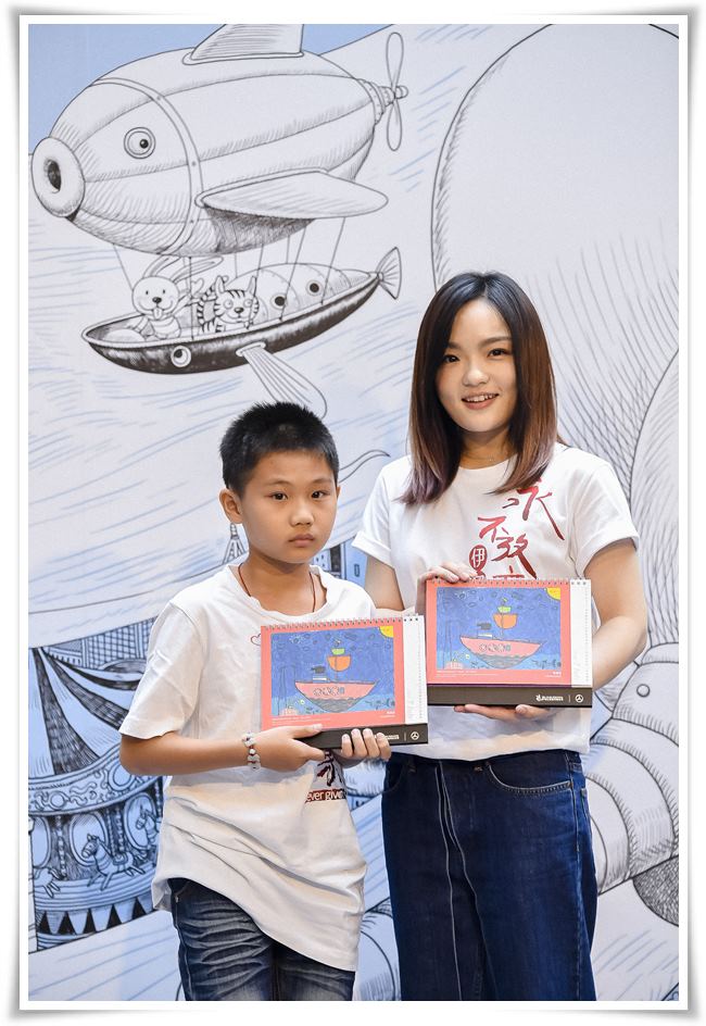 小廷的画作入选星梦想桌历，并于记者会现场分享他想当渔夫，让家人过好日子的梦想