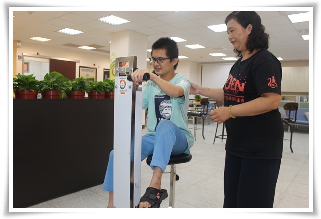南市首家失能身障日照中心开幕  伊甸颐福社区长照机构提供15-64岁失能身障者社区化服务