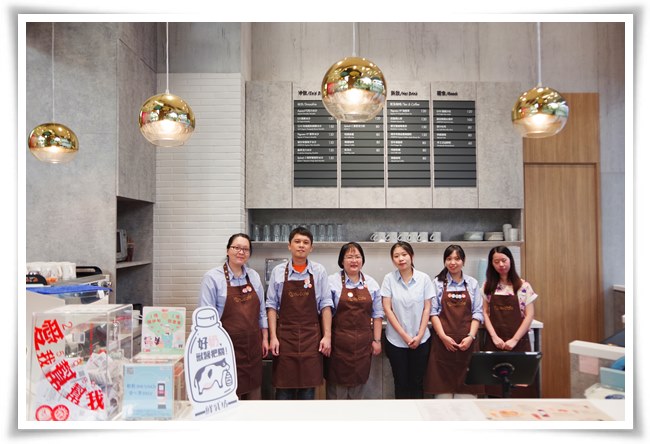 伊甸基金会与NU SKIN携手，开创台湾首家百分百公益咖啡店，让身心障碍者也能有一份稳定工作。