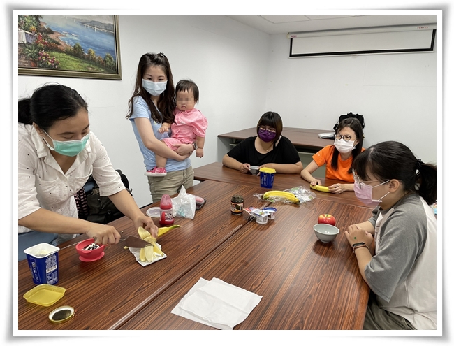 在旗津社福中心举办幼儿食品制作课程