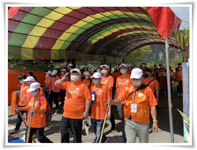 伊甸29日举办跨越健走活动，超过200位贵宾共好伙伴参与，同行1.5公里