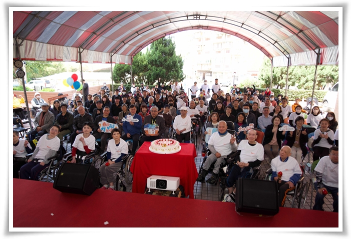 爱德二十周年，感谢各界伙伴们的长期支持与陪伴