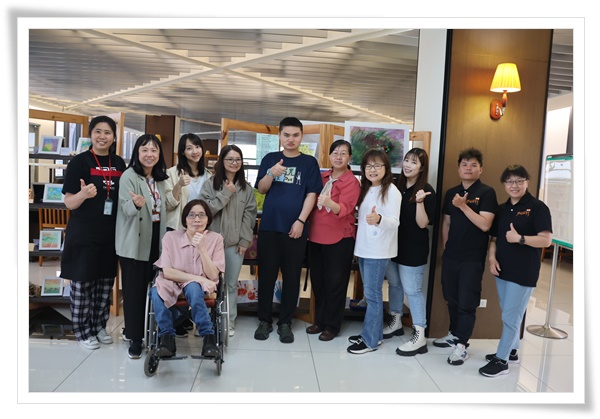 伊甸基金会携手大园图书馆，5月起展出身心障碍者与早疗家庭作品，邀请民众前来参观。