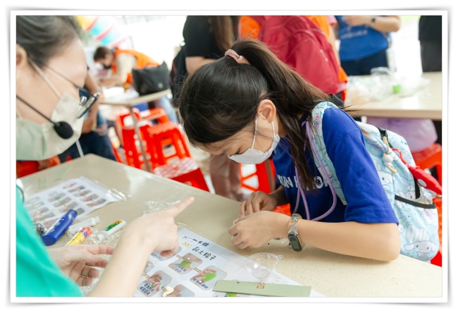 小朋友發揮創意,DIY粽子吊飾