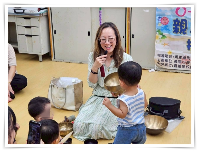 在老師的帶領下，孩子們有了新的體驗