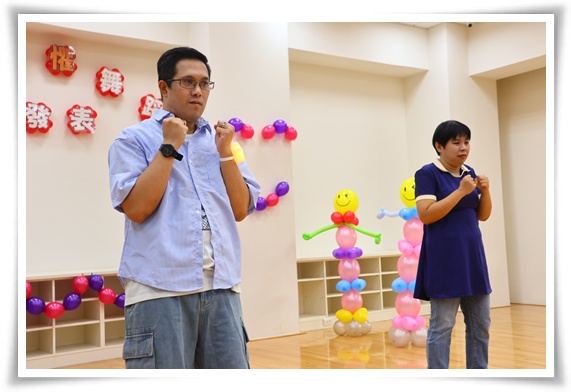 舞蹈成果發表演出的每首歌，都是由不同障別的身心障礙者練習多時的成果。