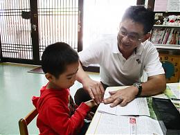 指纹捺印 点亮走失孩子回家的路