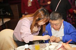 伊甸举办岁未【爱‧围炉】 视障朋友足感心