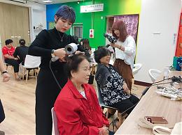 遇见美丽的自己 妈咪妆点美丽馨情