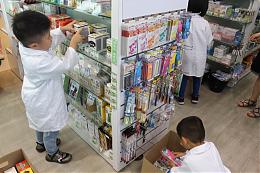 小小药师体验 慢飞天使挑战人生关卡