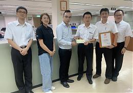 台中市第二信用合作社 陪伴长辈一起同行