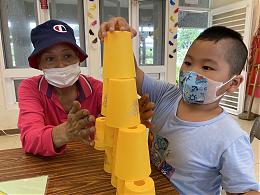 逗阵来游戏 祖孙共融爱更多