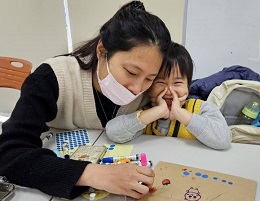 伊甸旗津据点 举办亲子联手烘焙