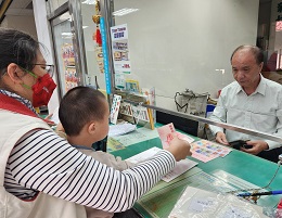 新年贺卡自己做 慢飞天使邮递传情