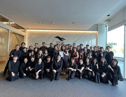 爱唱歌手合唱团 助慢飞天使起飞