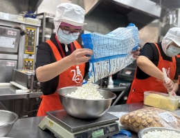 伊甸桃园庇护工场新年礼盒开卖 小琪逆境蓄能盼再战职场