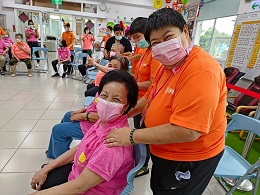 伊甸倡导身障自立生活 让青年回馈社区长辈