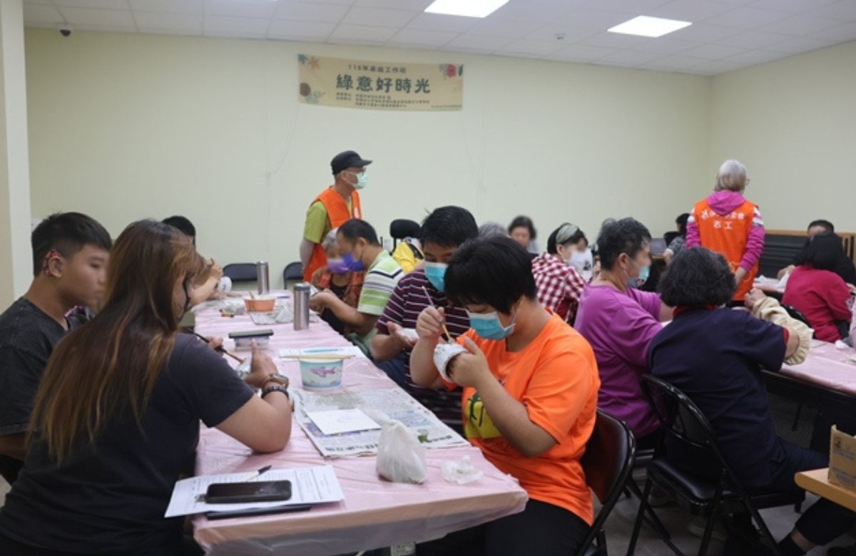 陪你做想做的事 伊甸中坜身心障碍家庭工作坊温馨登场